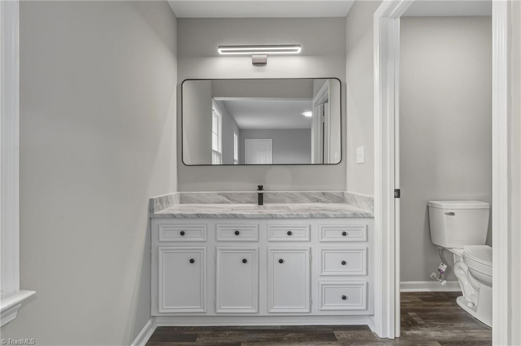 property viewer photo 32