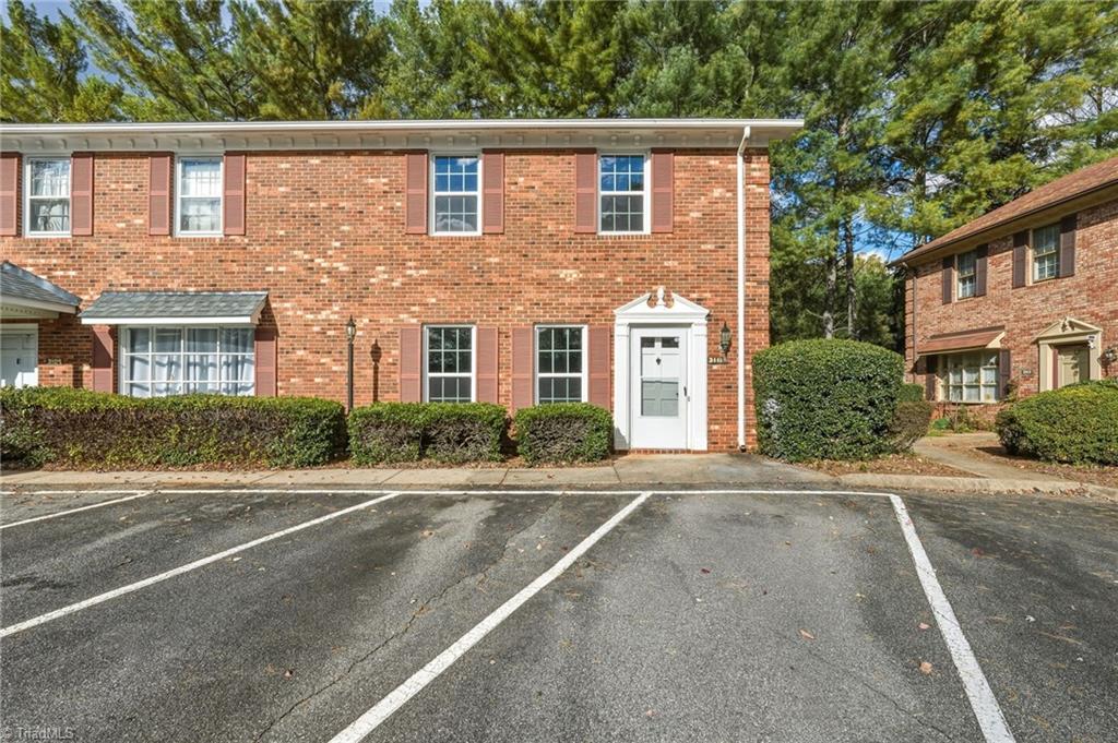 property viewer photo 36