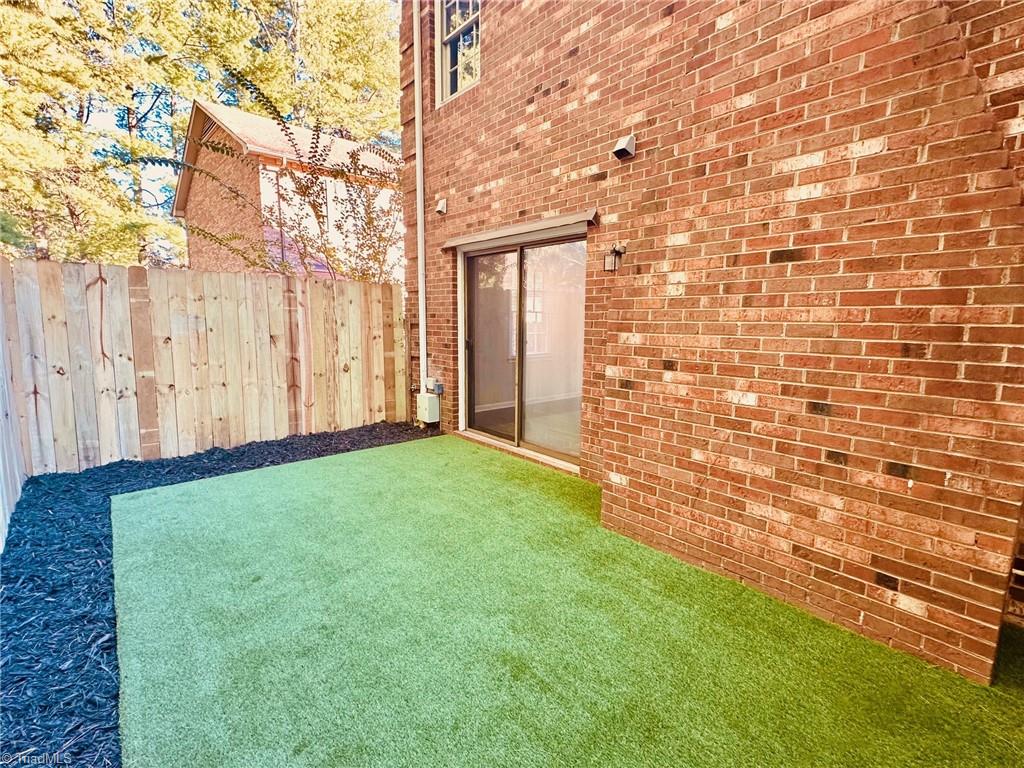 property viewer photo 6