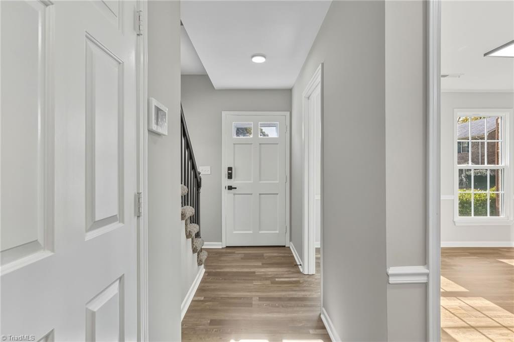 property viewer photo 8