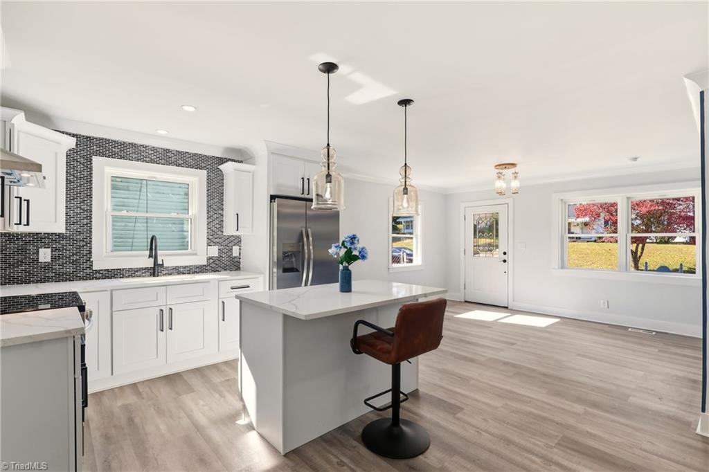 property viewer photo 37