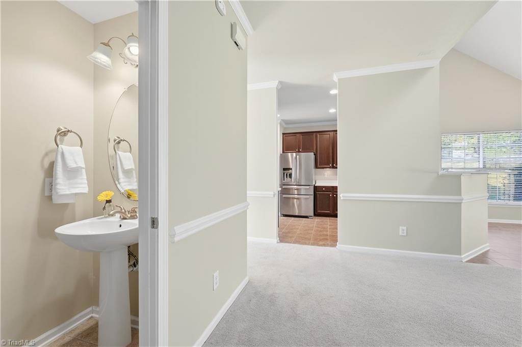 property viewer photo 17