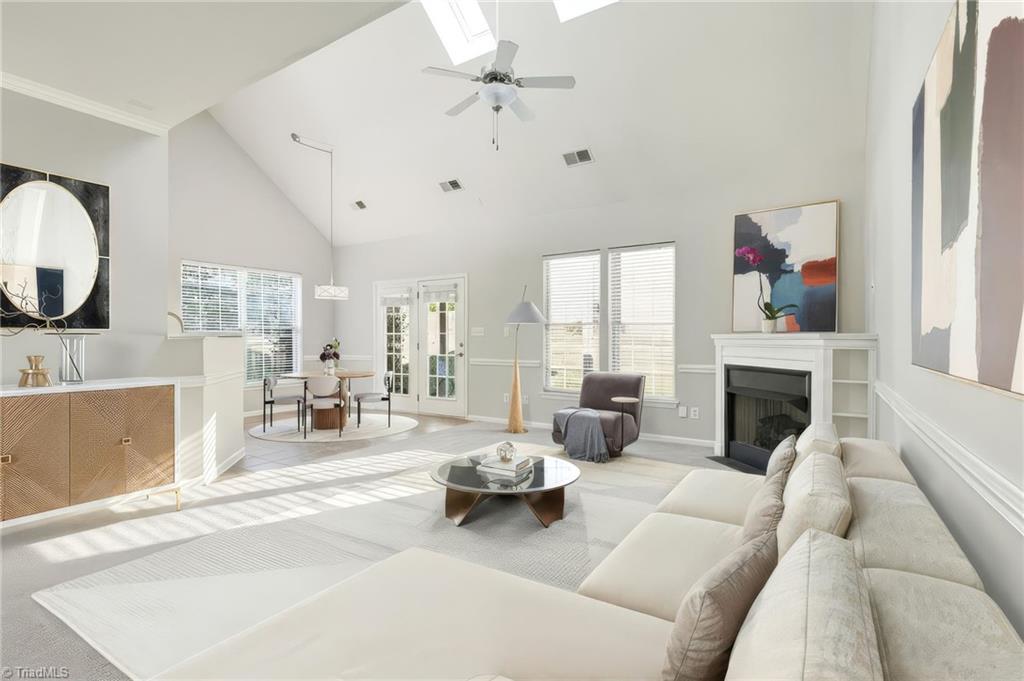 property viewer photo 23