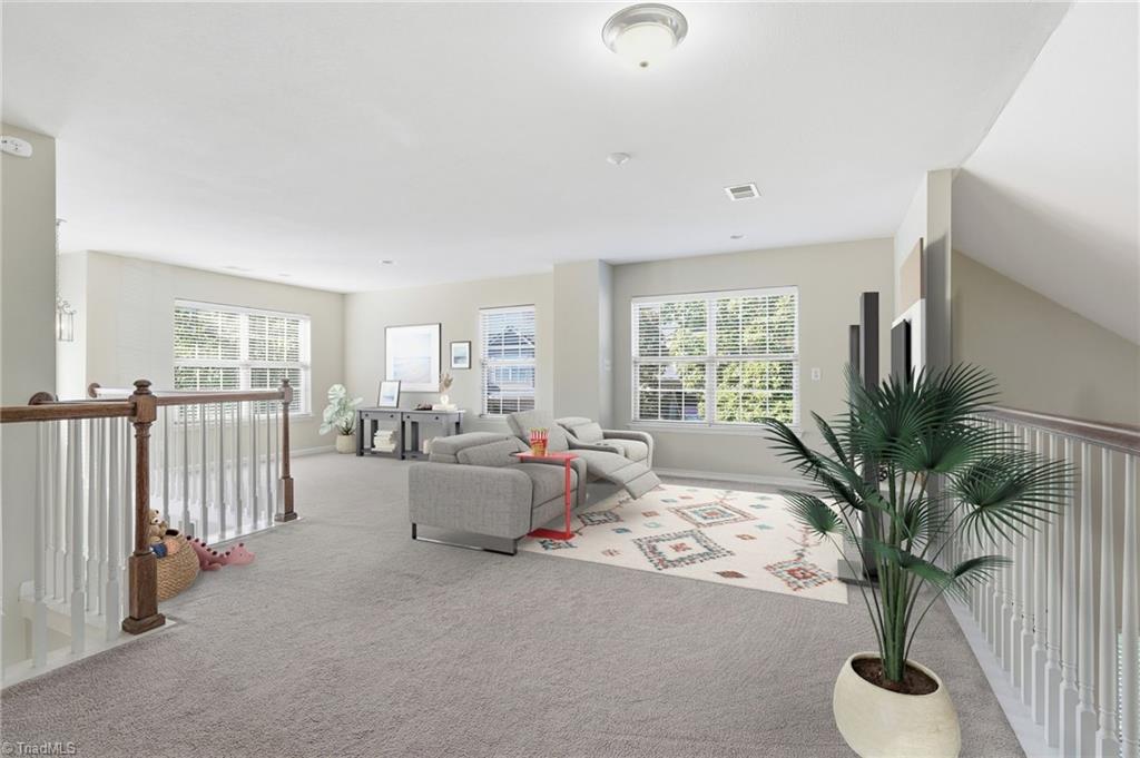 property viewer photo 34
