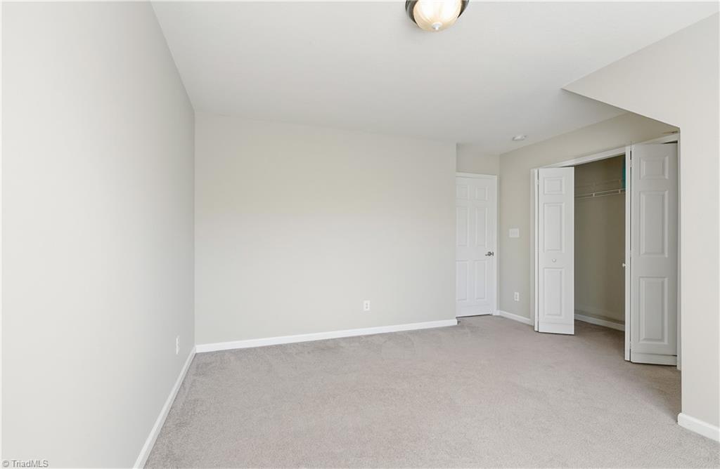 property viewer photo 46