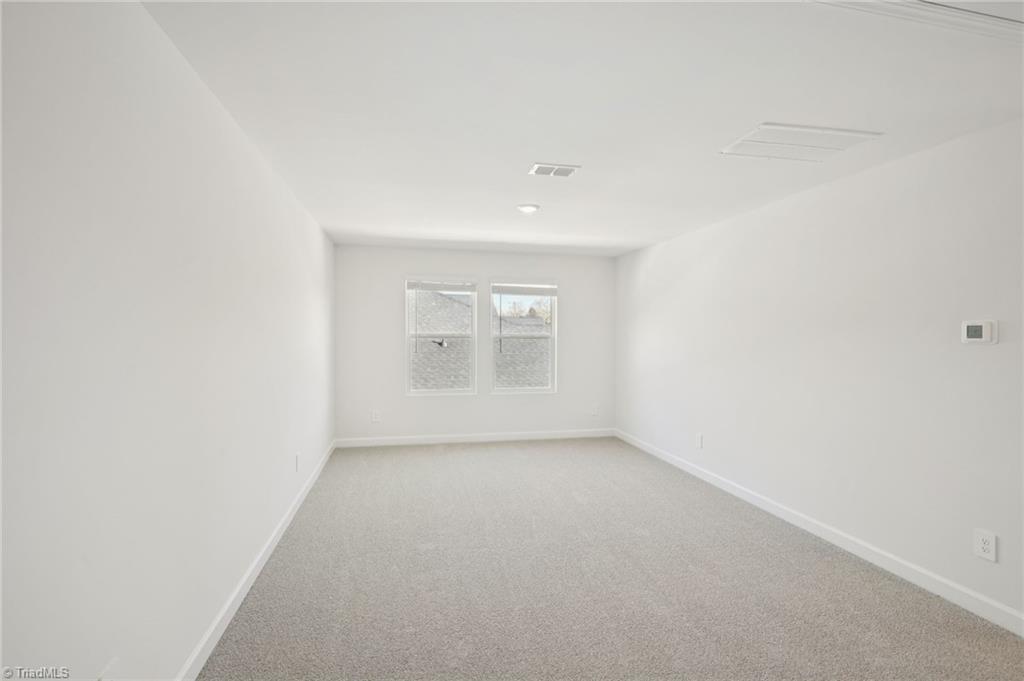 property viewer photo 16