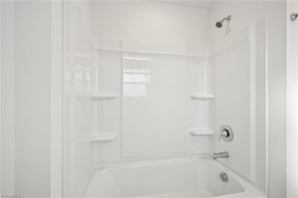 property viewer photo 21