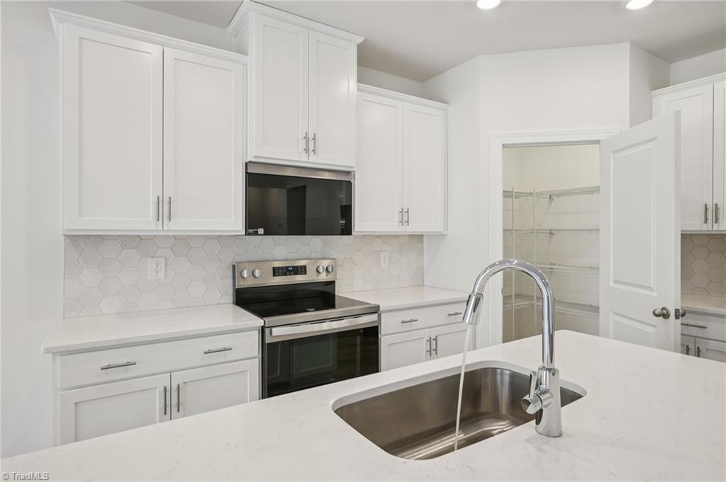 property viewer photo 5