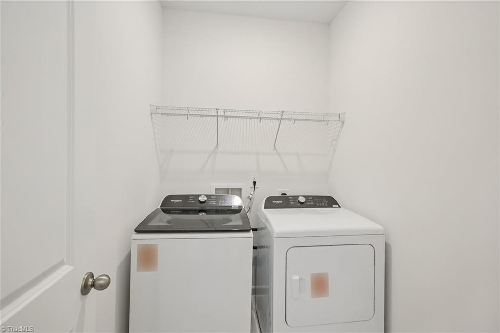 property viewer photo 9