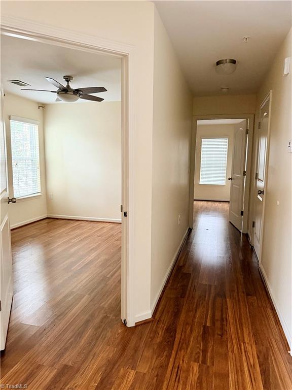 property viewer photo 5
