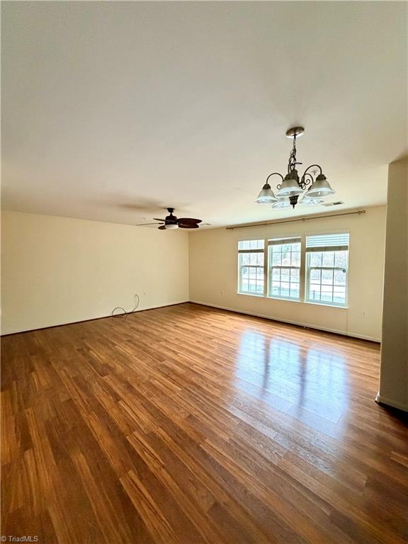 property viewer photo 7