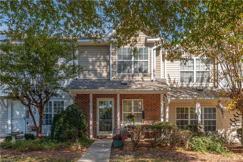 main property photo 0