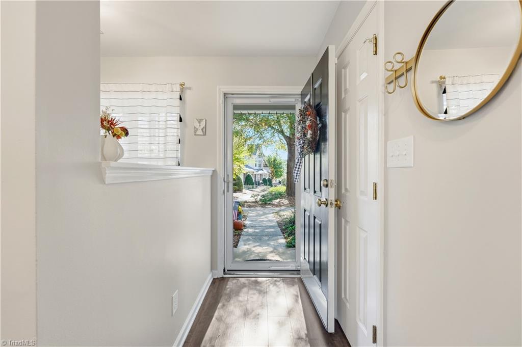 property viewer photo 12