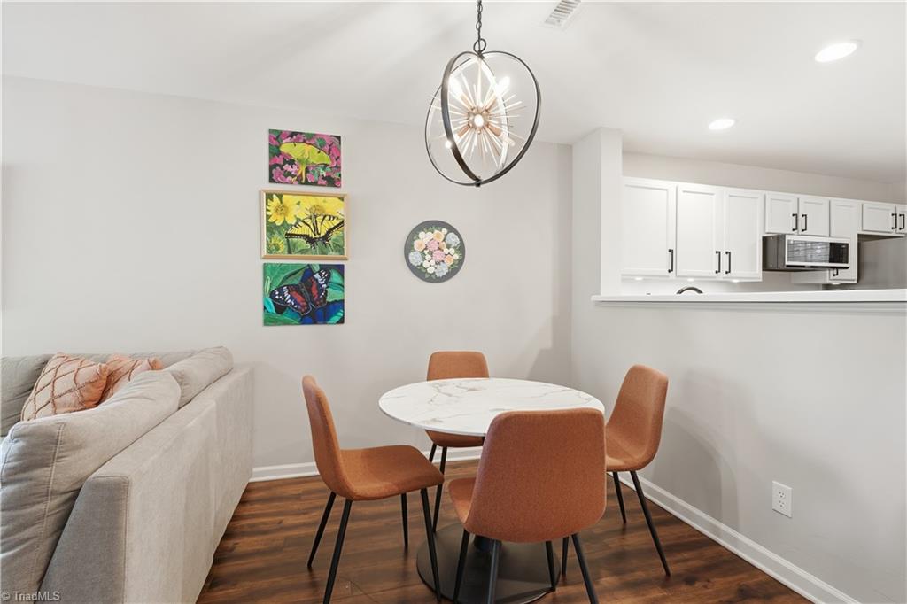 property viewer photo 14