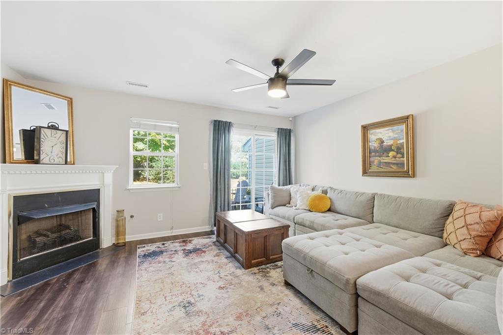 property viewer photo 17