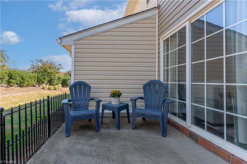 property viewer photo 35