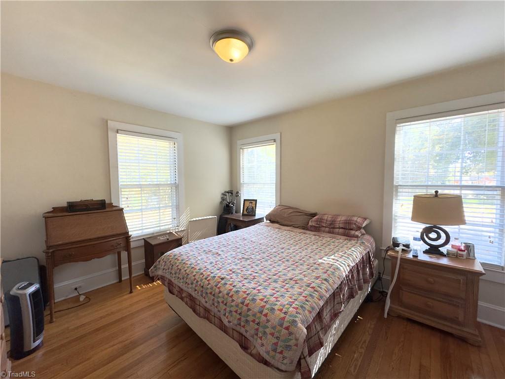 property viewer photo 15