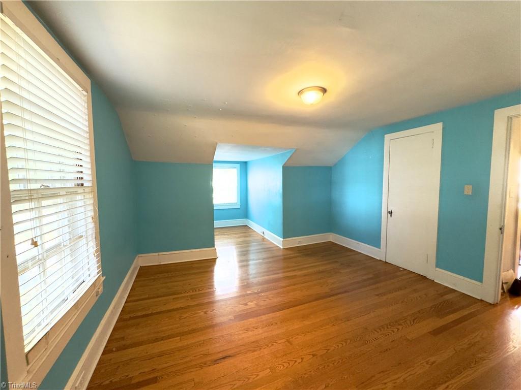 property viewer photo 24