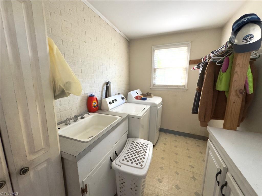 property viewer photo 26