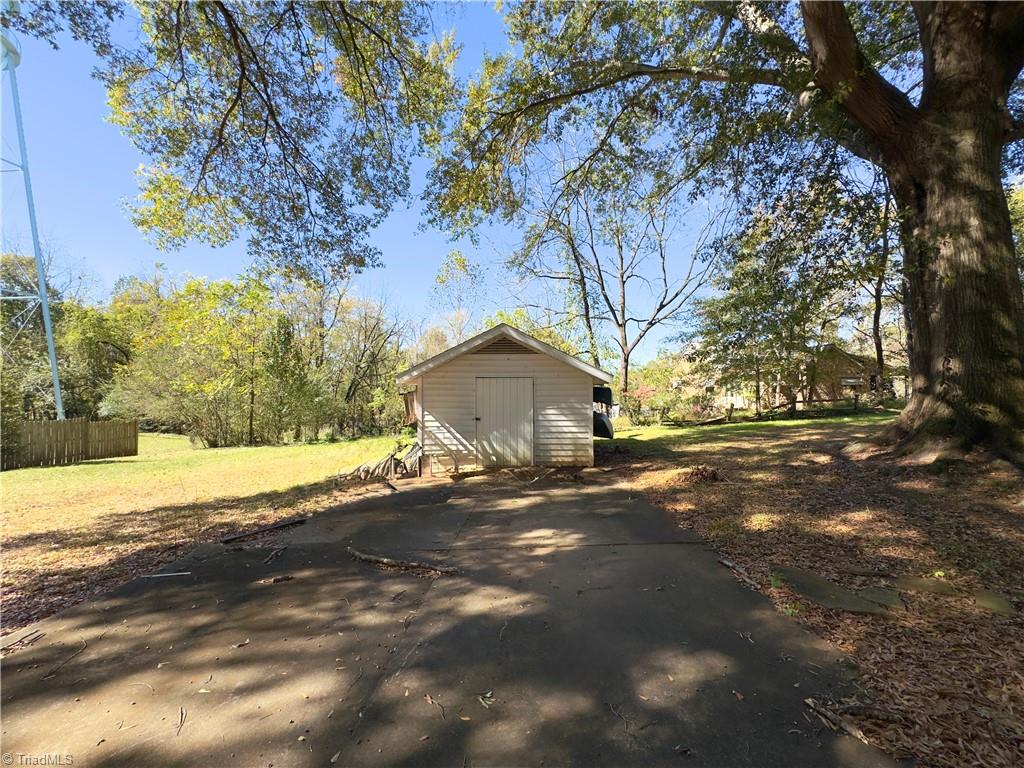property viewer photo 30
