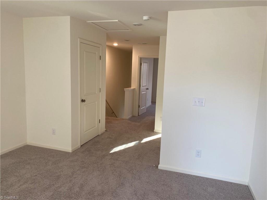 property viewer photo 14