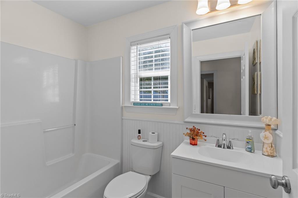 property viewer photo 30