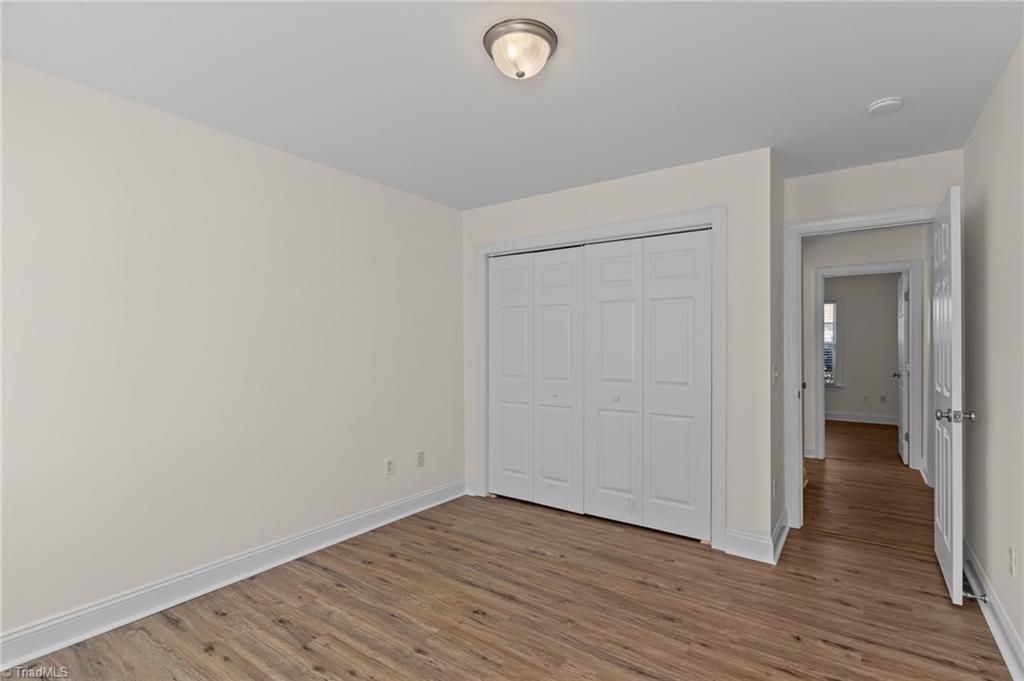 property viewer photo 32