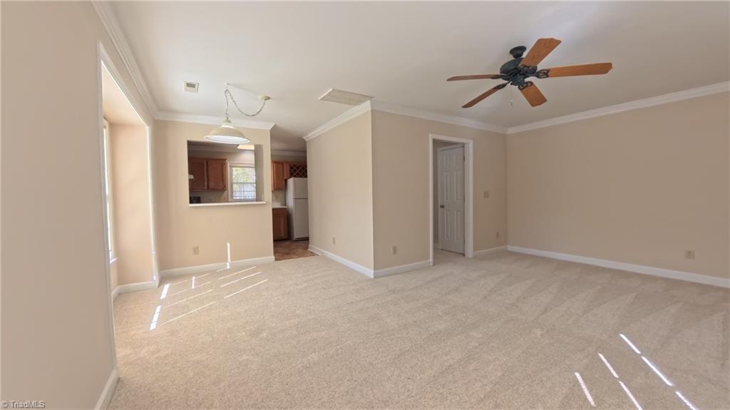 property viewer photo 12