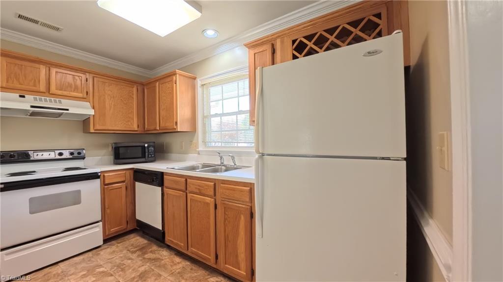 property viewer photo 5