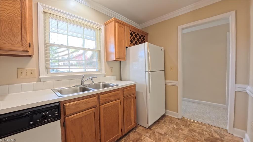 property viewer photo 7
