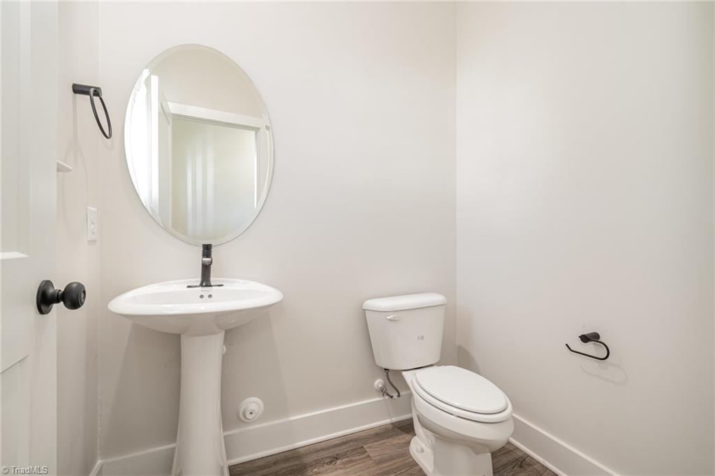 property viewer photo 11