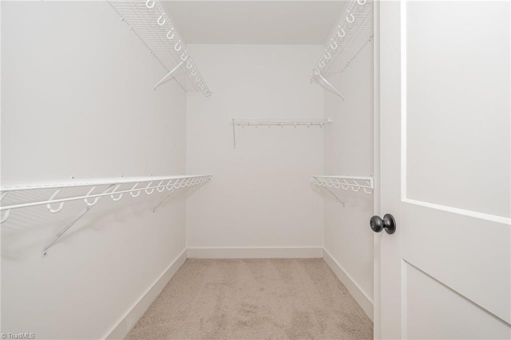 property viewer photo 17