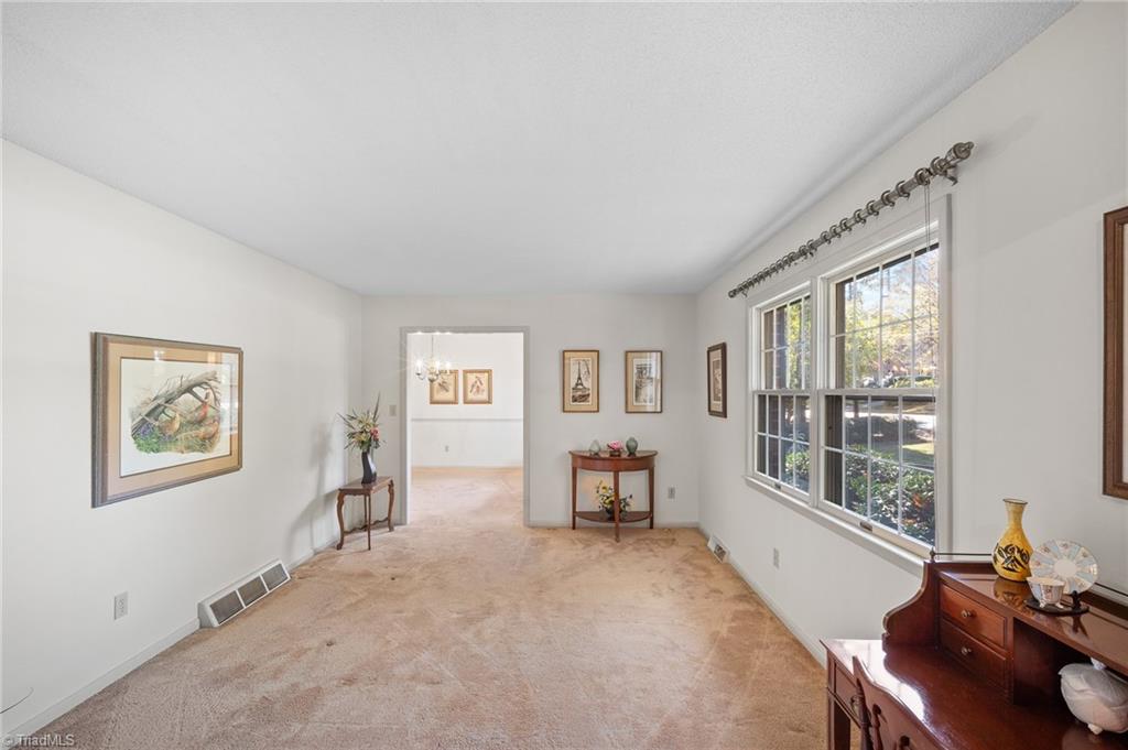 property viewer photo 10