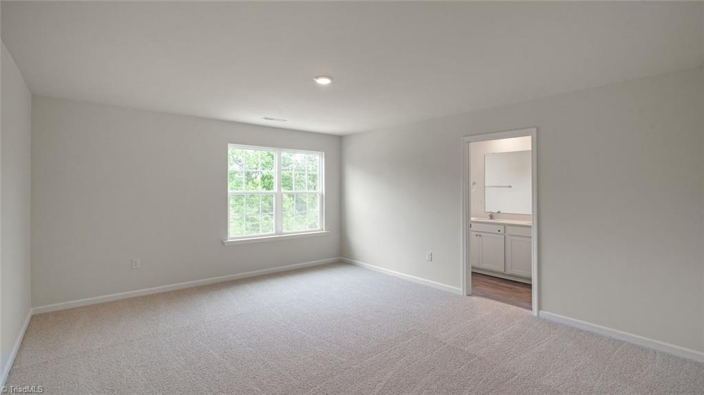 property viewer photo 16