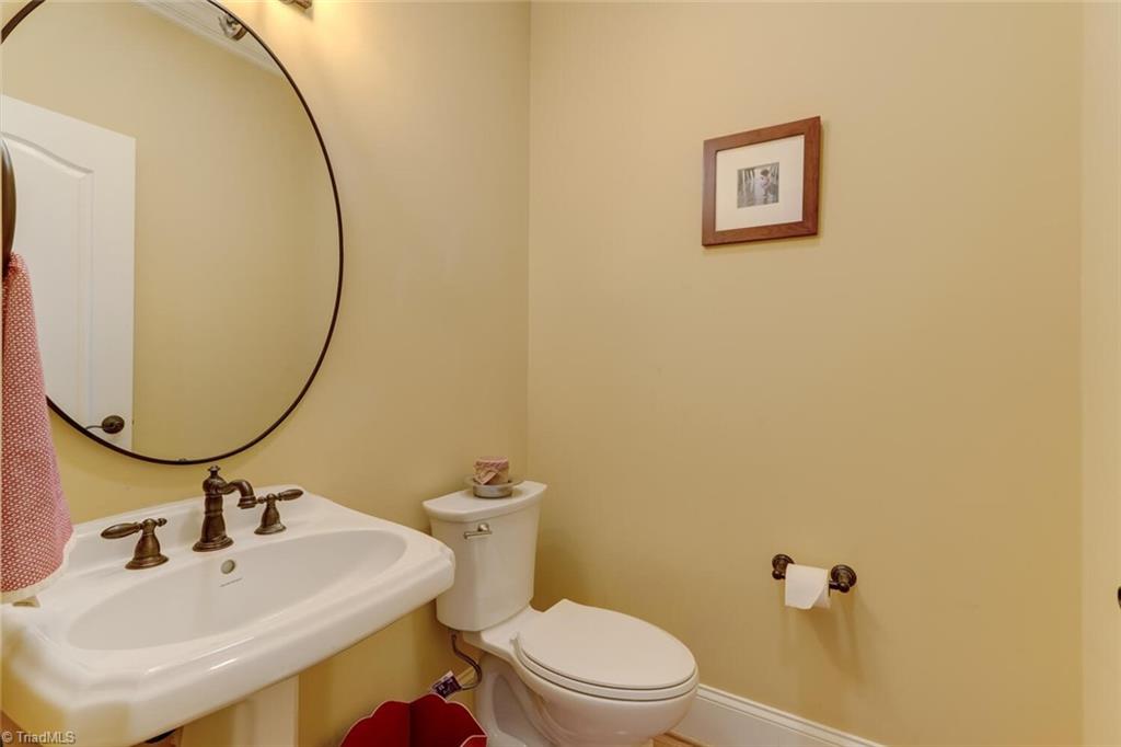 property viewer photo 14
