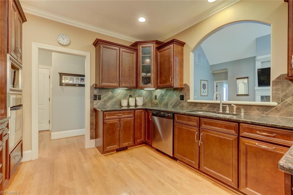 property viewer photo 20