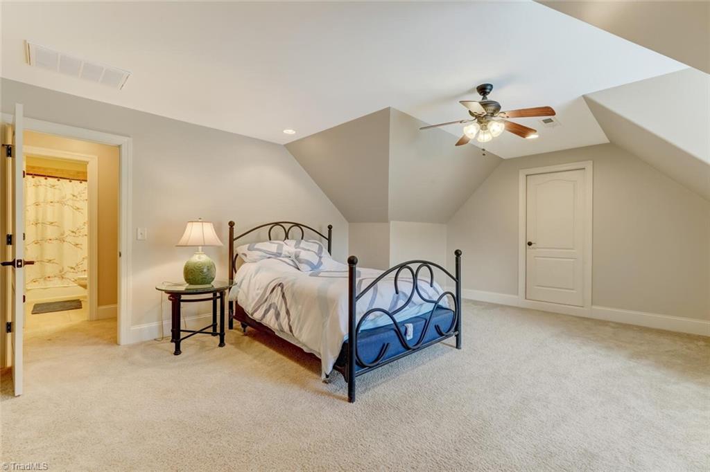 property viewer photo 33