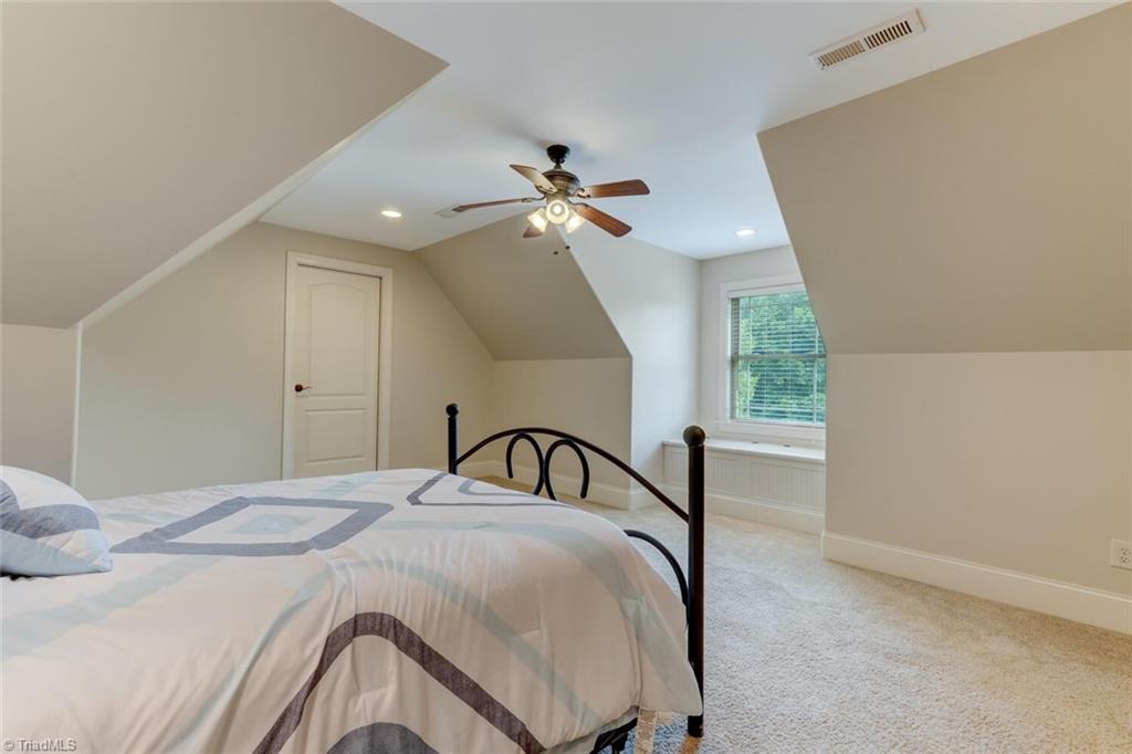 property viewer photo 34