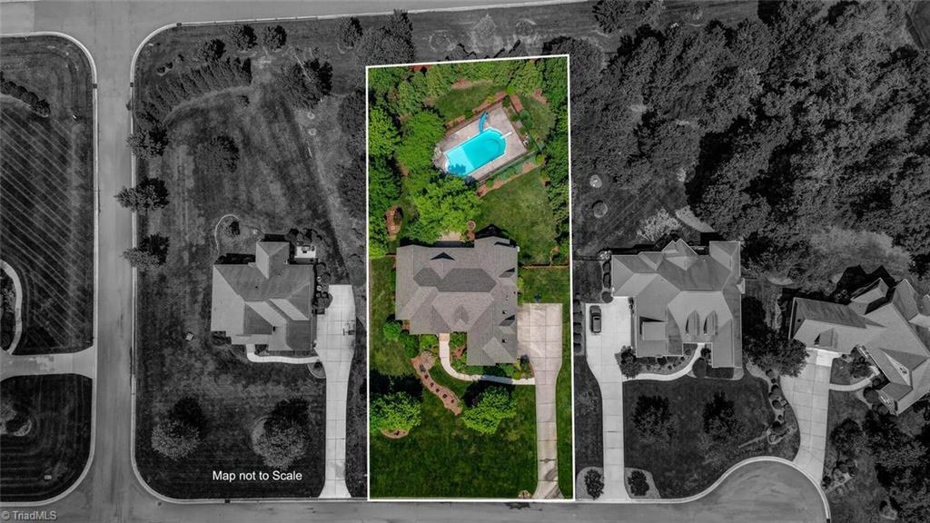 property viewer photo 5