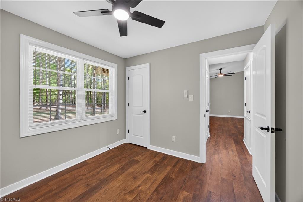property viewer photo 24