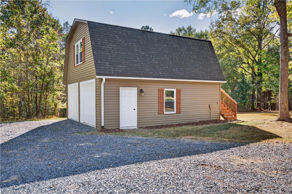 property viewer photo 36