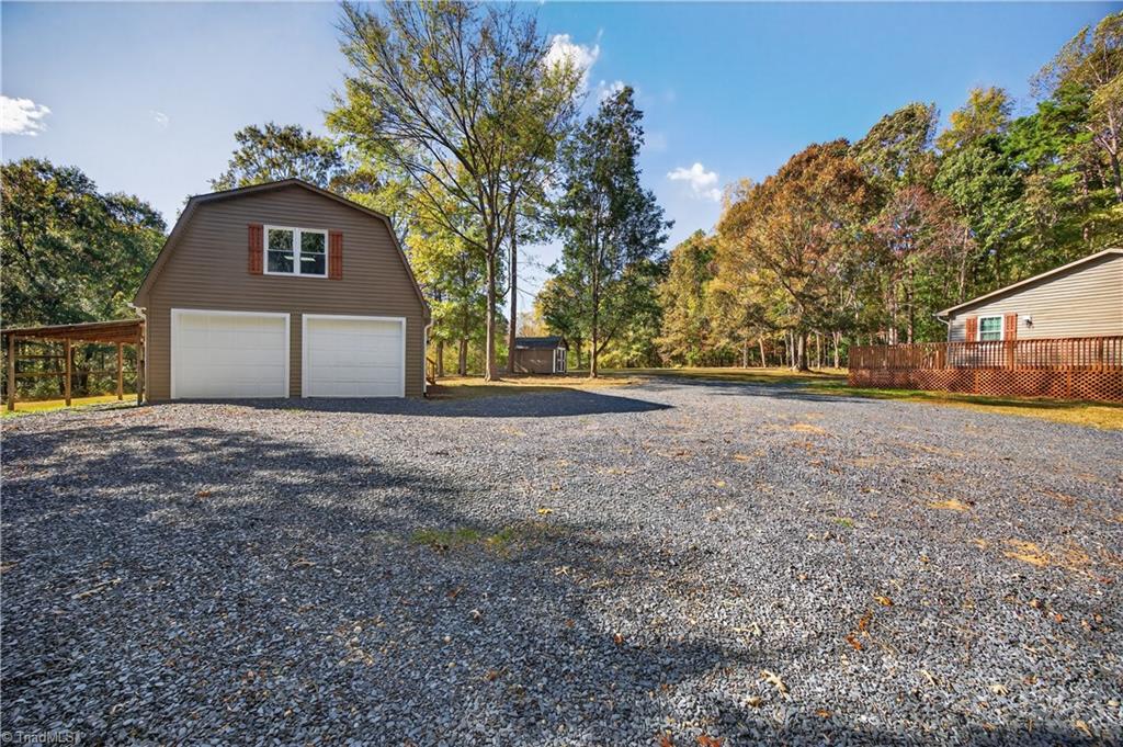 property viewer photo 43