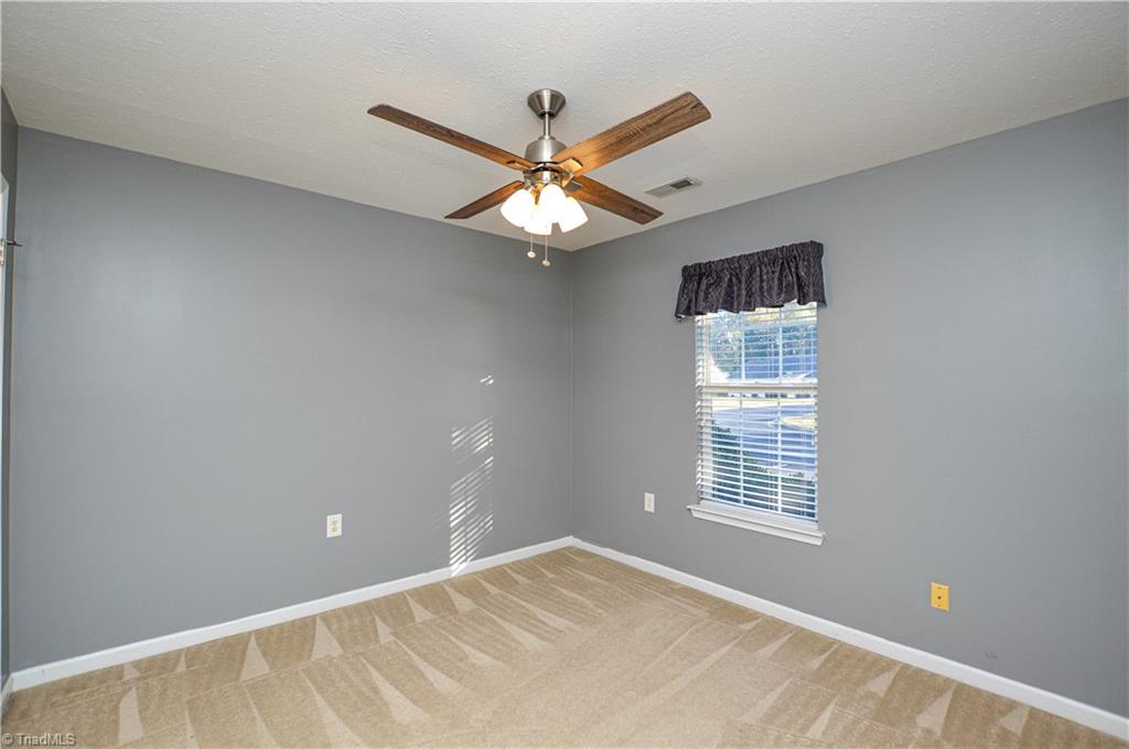 property viewer photo 13