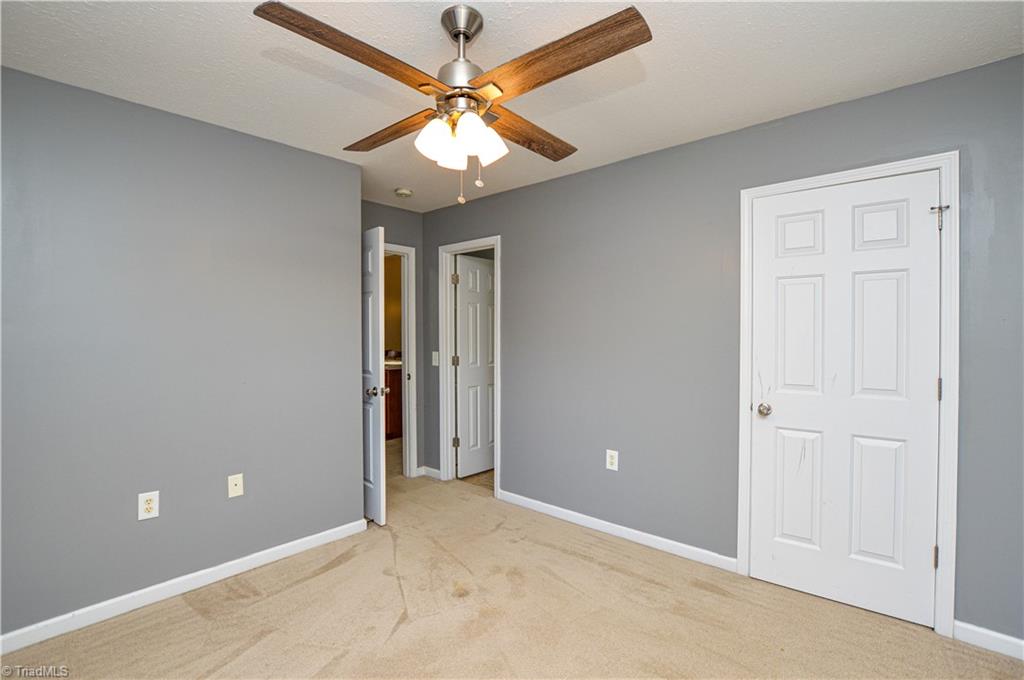 property viewer photo 14