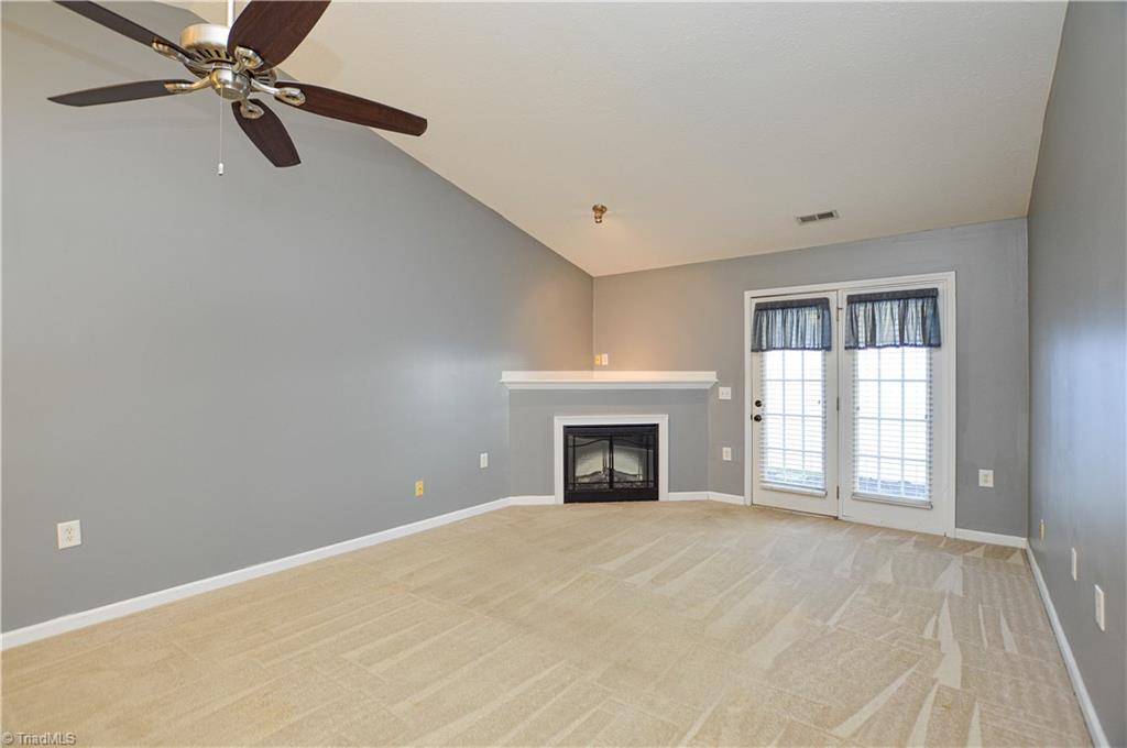property viewer photo 5