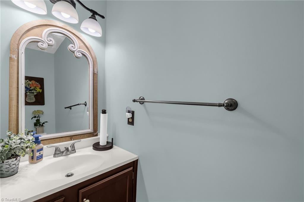 property viewer photo 19
