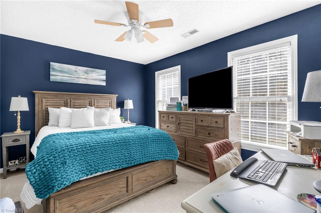 property viewer photo 22