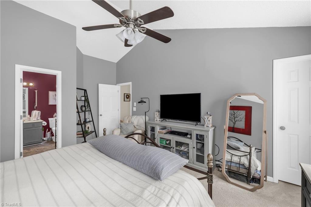 property viewer photo 24