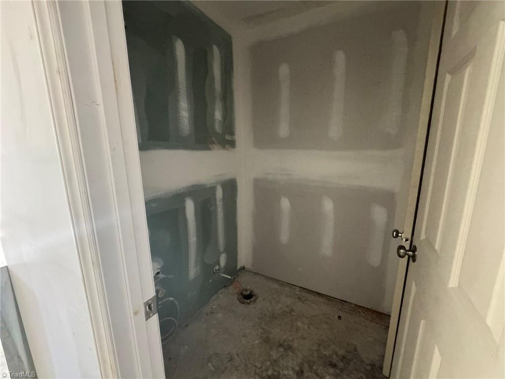 property viewer photo 11