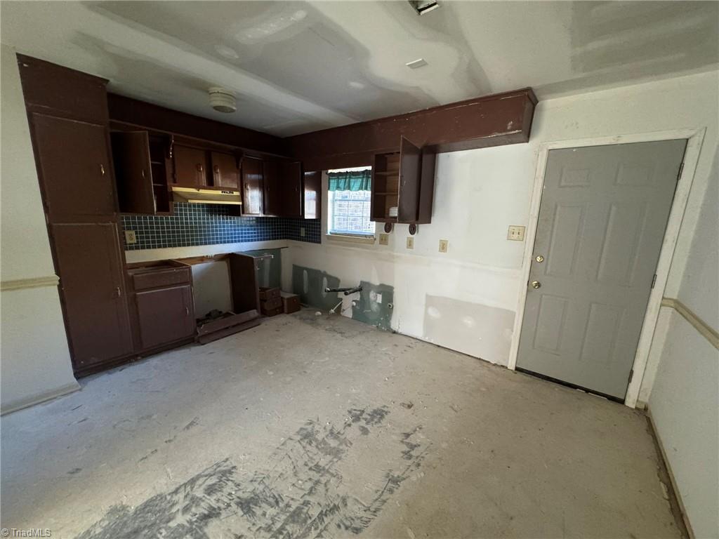 property viewer photo 13